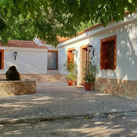 Casa Rural Los Nogales-3